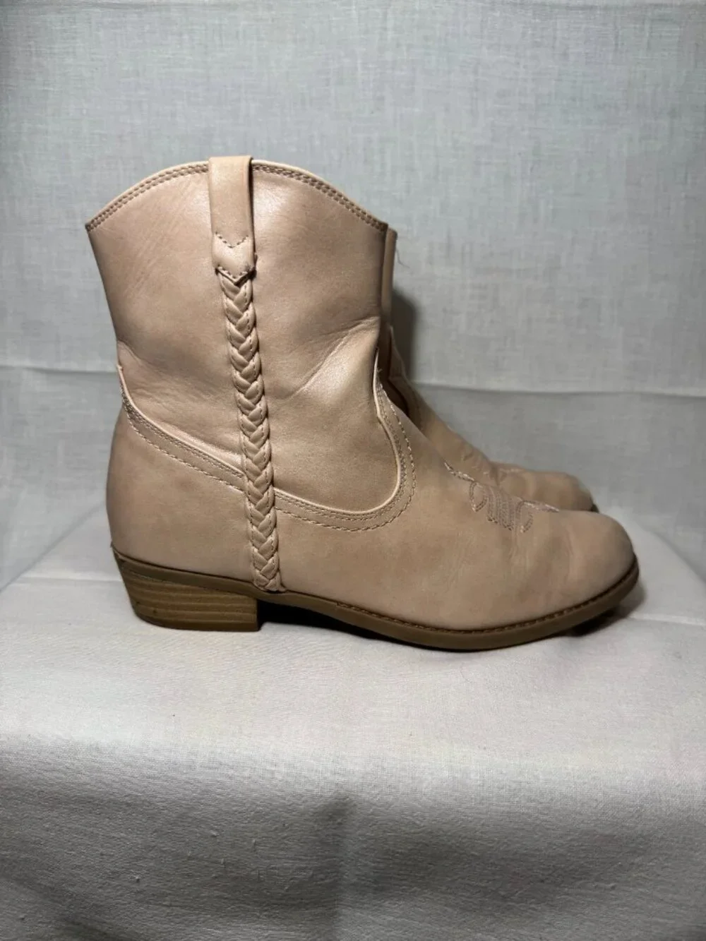 🏵Cowboy Boots Girls Size 5🏵